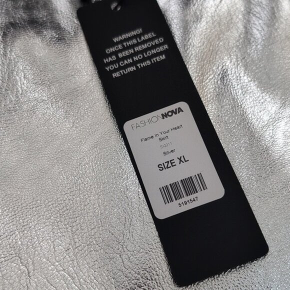 NWT Fashion Nova Silver Foil Metallic Mini Skirt - Picture 5 of 6